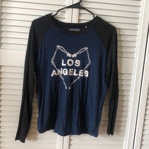Kendall & Kylie La hearts shirt